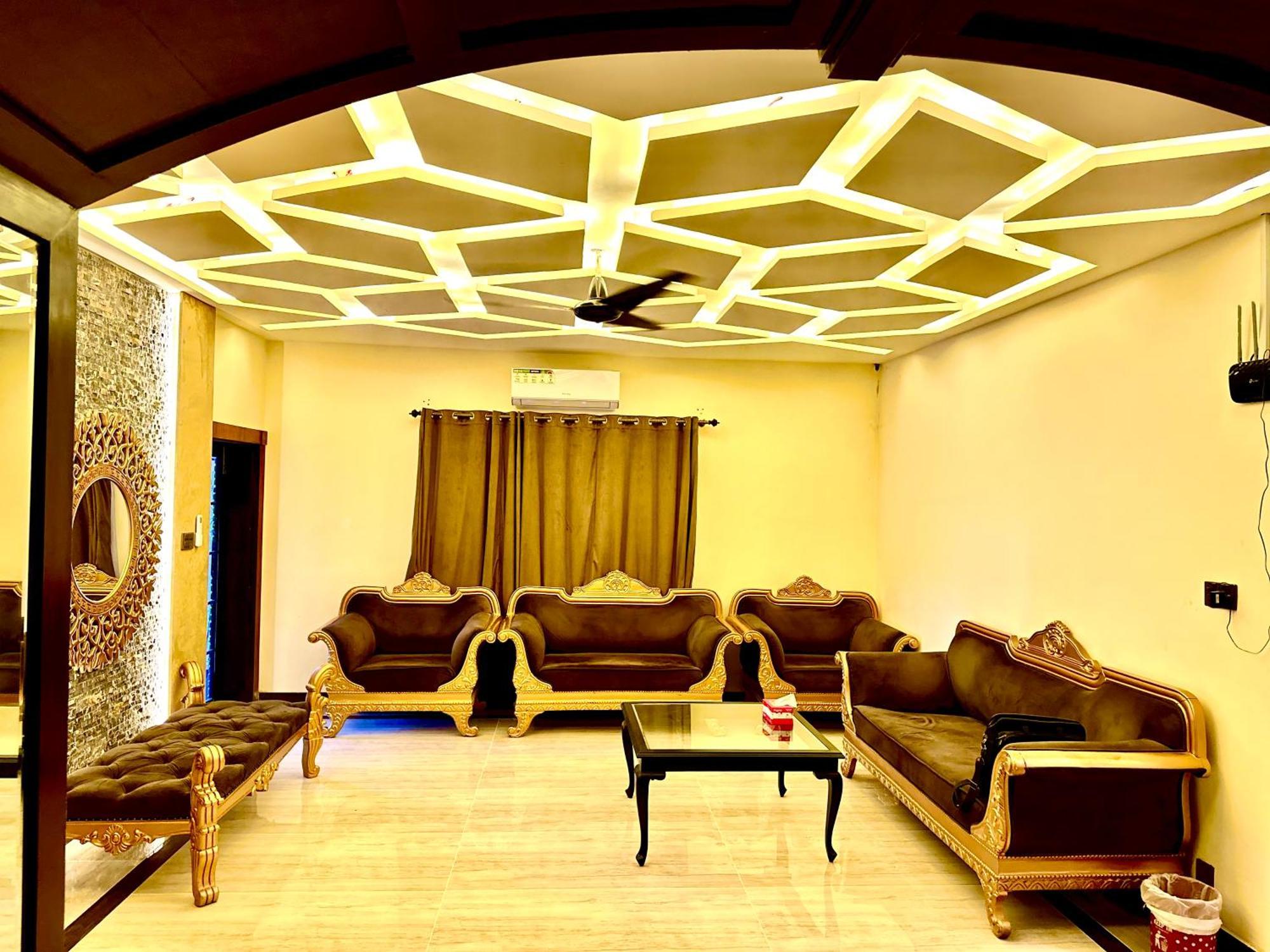 Blue Moon Executive Hotel Islamabad Exterior foto