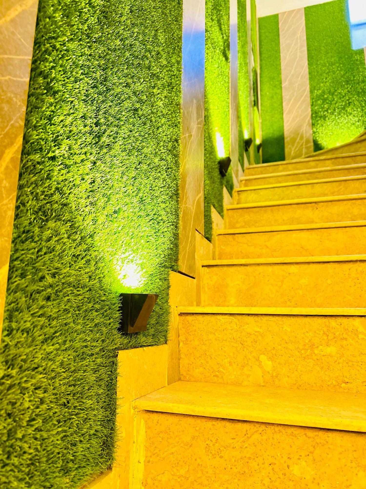 Blue Moon Executive Hotel Islamabad Exterior foto