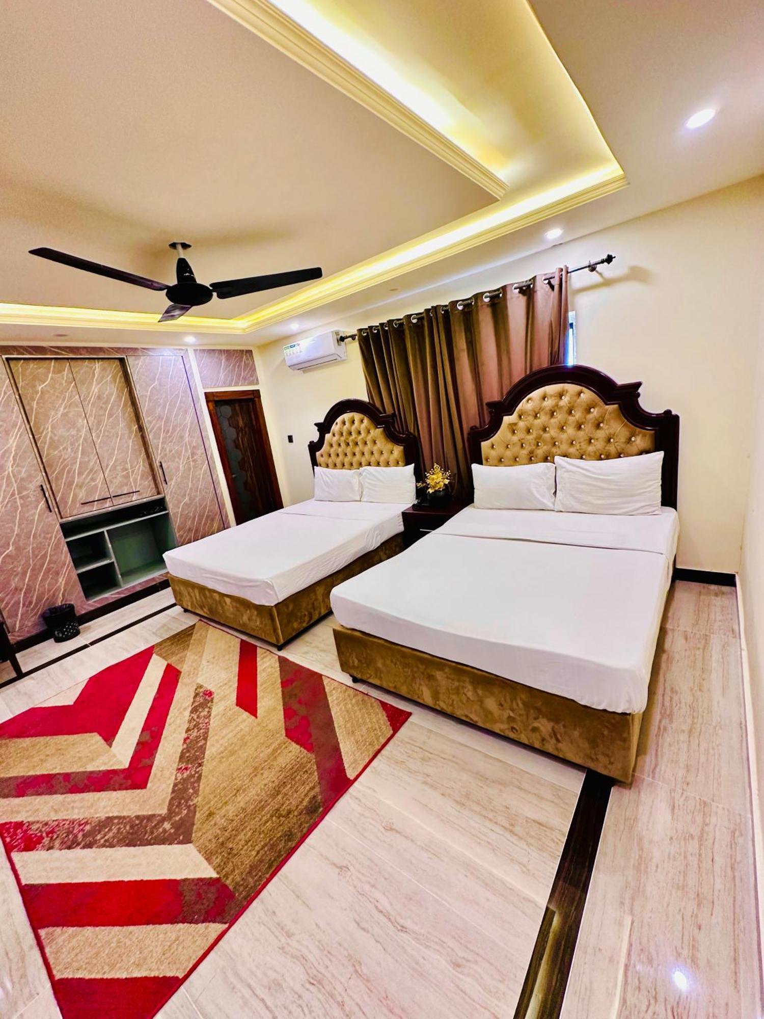 Blue Moon Executive Hotel Islamabad Exterior foto
