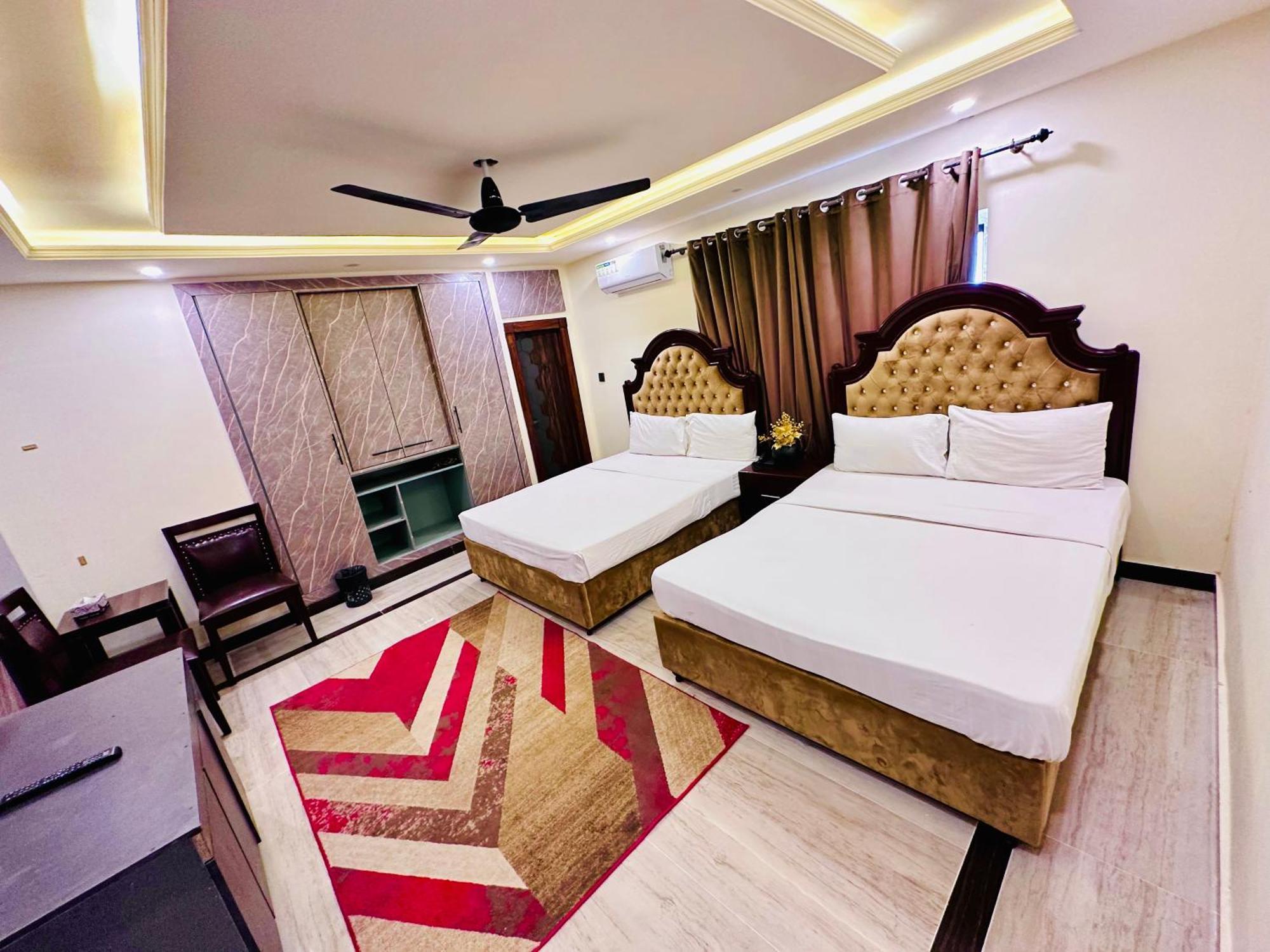 Blue Moon Executive Hotel Islamabad Exterior foto